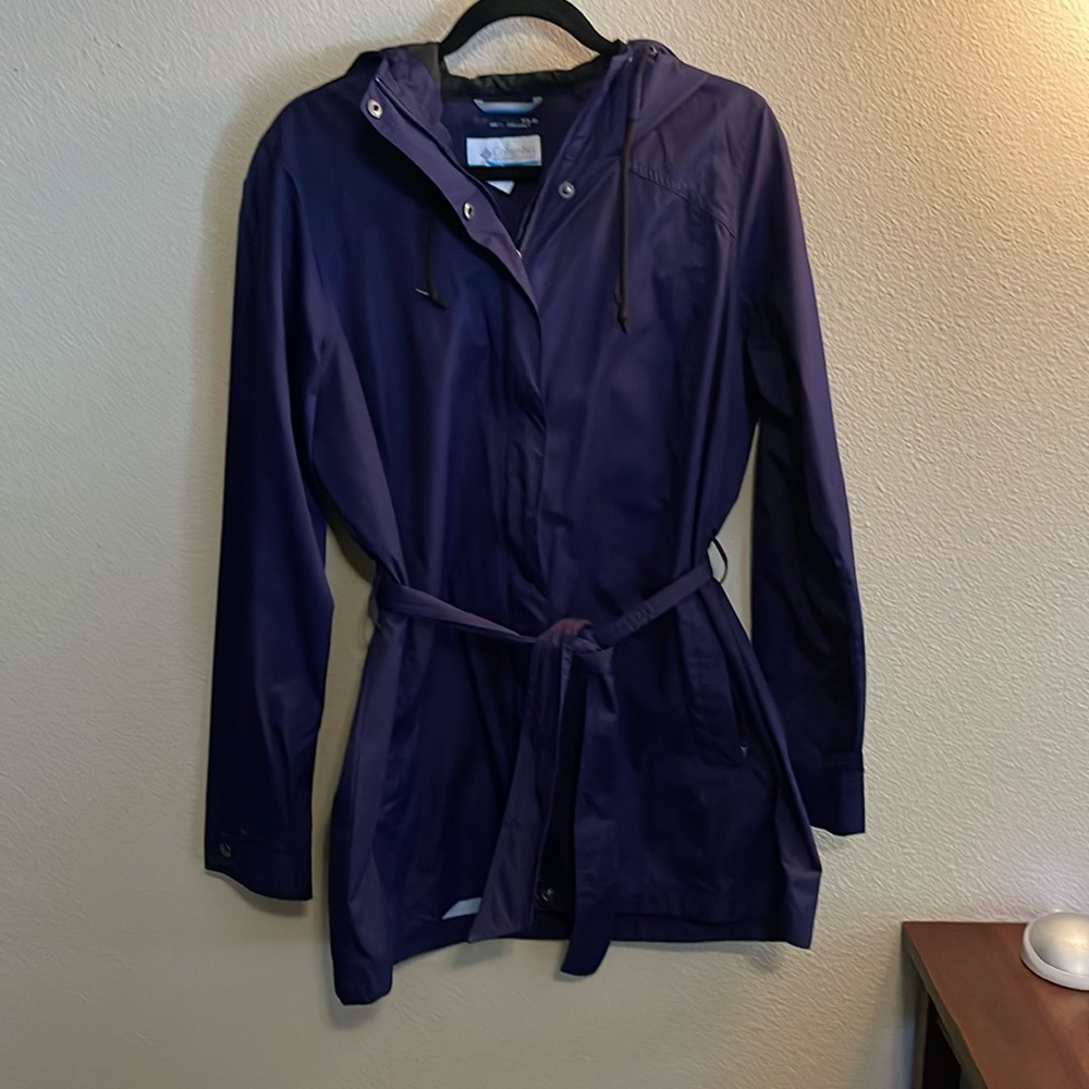 Columbia trench rain jacket